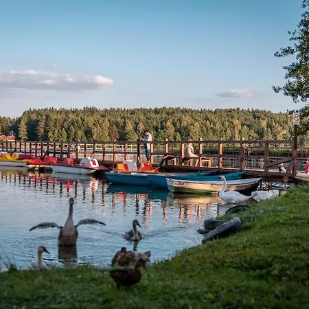 Z Kominkiem Klaczno, Blisko Lasow I Jezior * Klaczno