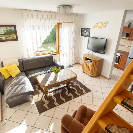 Hébergement de vacances Z Kominkiem Klaczno, Blisko Lasow I Jezior Klaczno