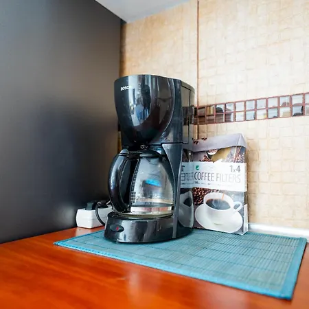 Z Kominkiem Klaczno, Blisko Lasow I Jezior *