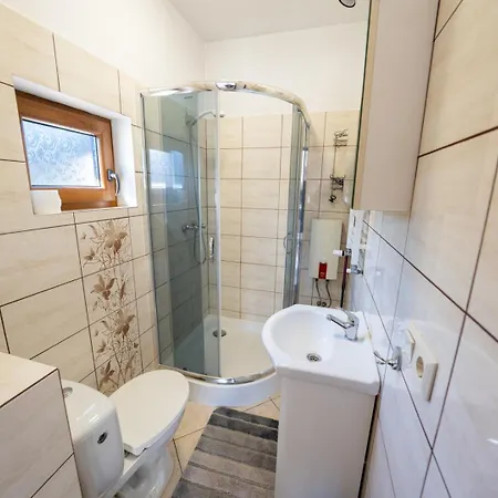 Z Kominkiem Klaczno, Blisko Lasow I Jezior * Studzienice