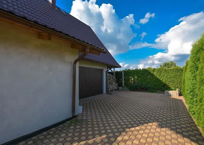 بيت للعطل Z Kominkiem Klaczno, Blisko Lasow I Jezior *