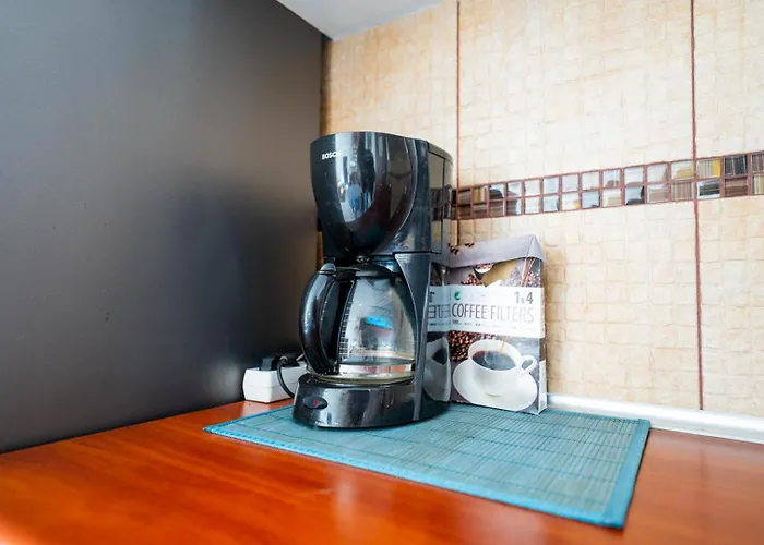 Z Kominkiem Klaczno, Blisko Lasow I Jezior *