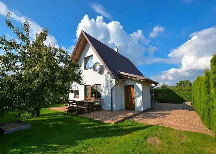 Z Kominkiem Klaczno, Blisko Lasow I Jezior